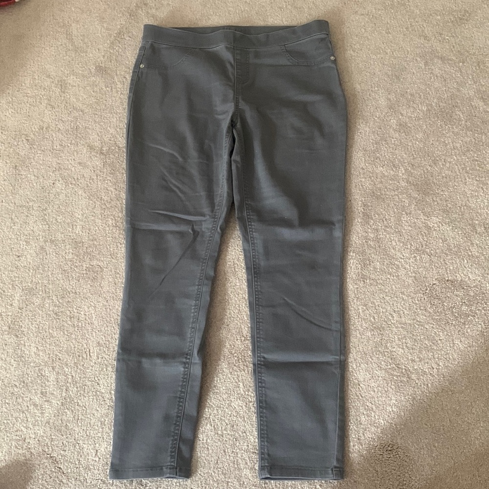 Justice Jean-leggings, unworn, kids (most likely 9-12 yr olds) , plus size
